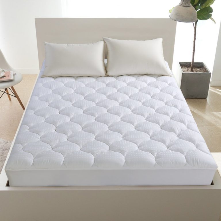 Best Cooling Mattress Pad Review & Buying Guide